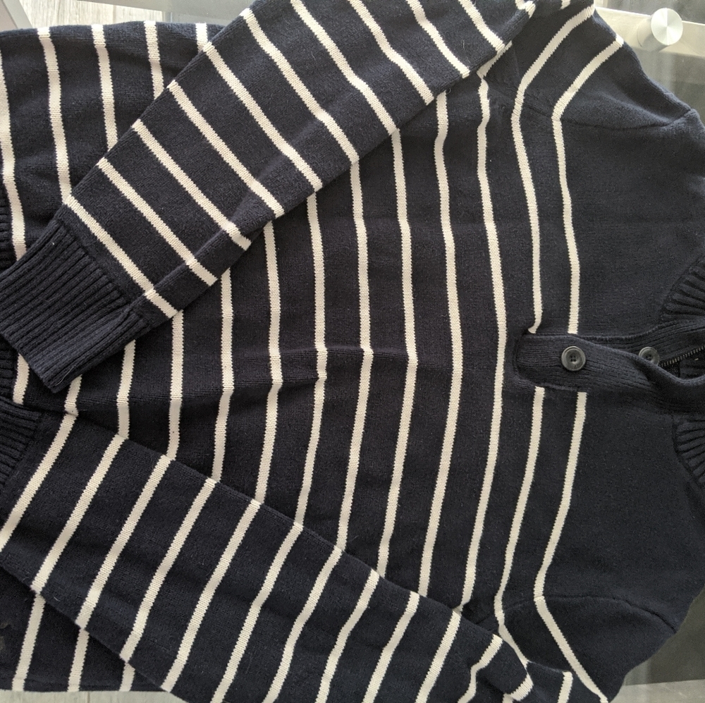 American Eagles Men's Sweater